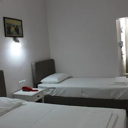 Hotel Merkez Burhaniye